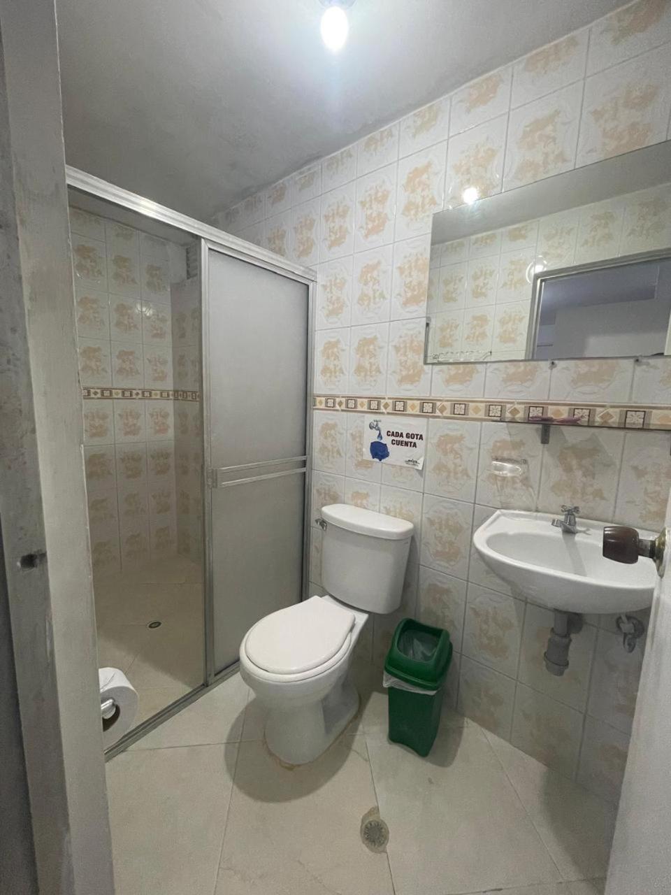 Hotel Villa Real Medellín Exteriör bild