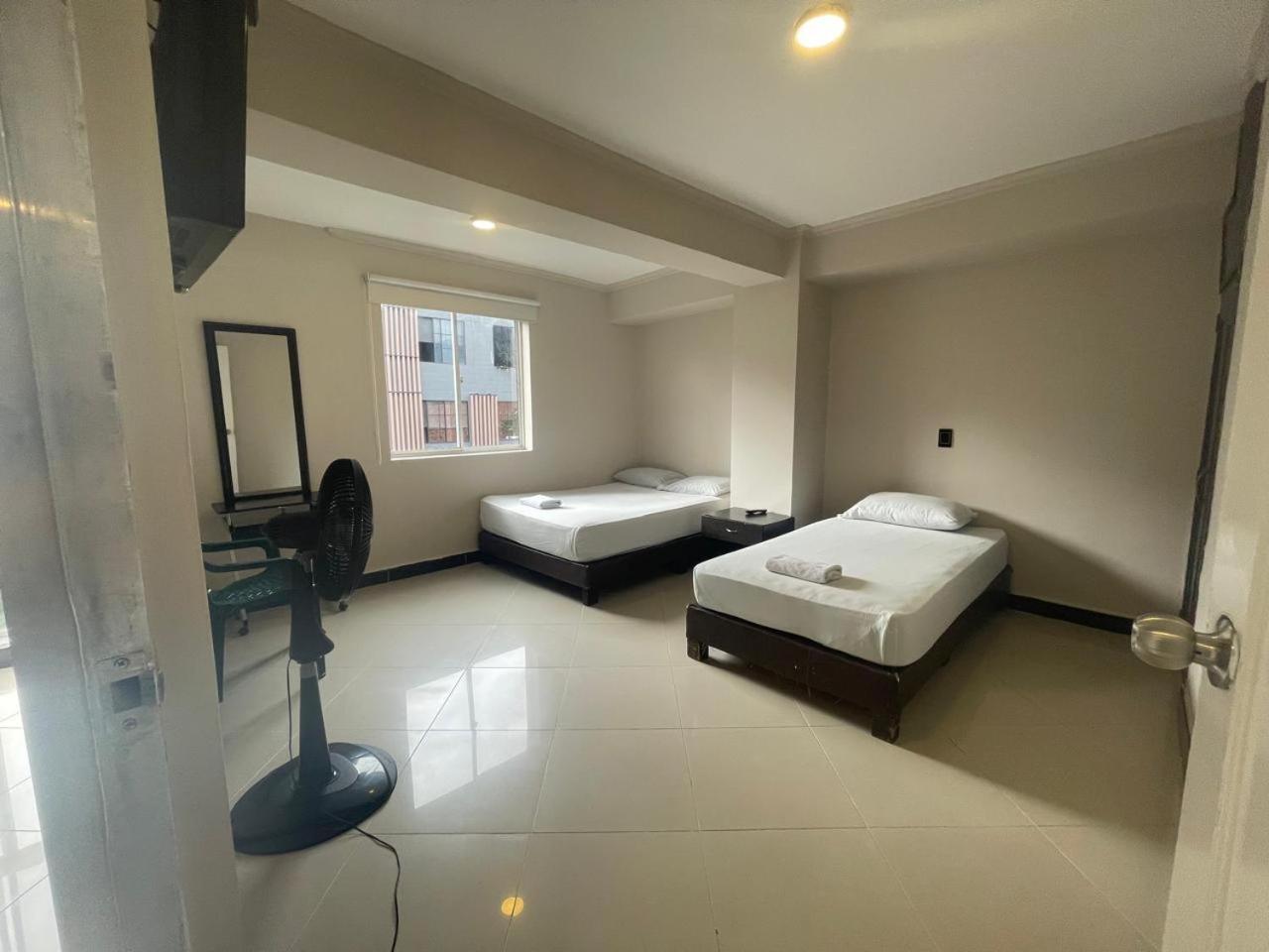 Hotel Villa Real Medellín Exteriör bild