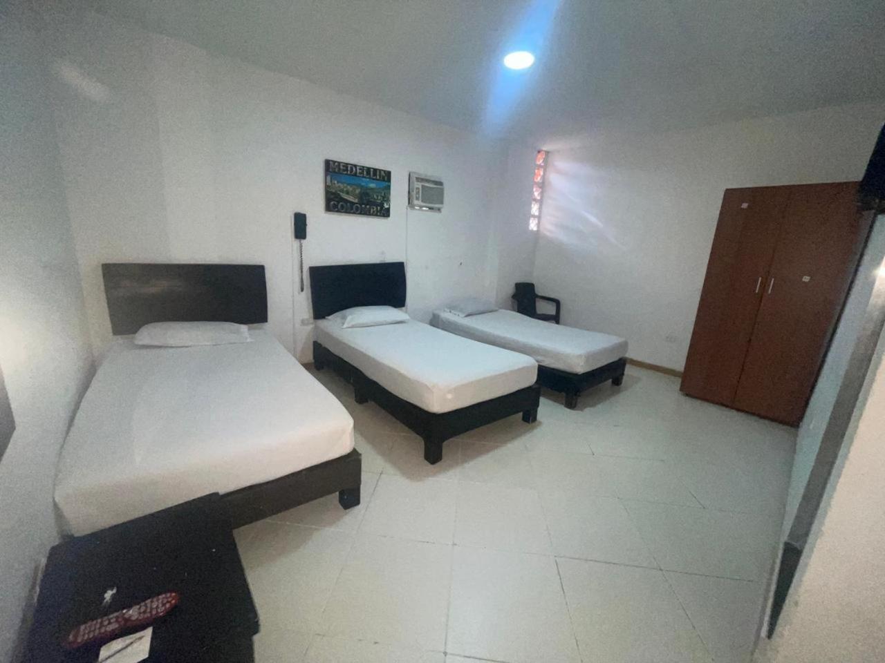 Hotel Villa Real Medellín Exteriör bild