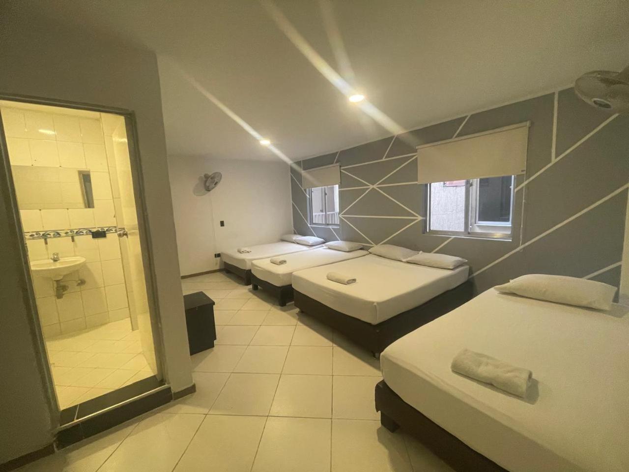 Hotel Villa Real Medellín Exteriör bild